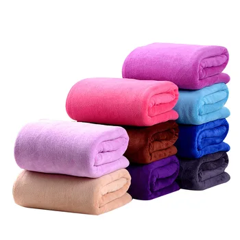 Висококачествено кърпи за баня от микрофибър е много голямо, меко, добре попива влагата и бързо изсъхва, не избледняват, многофункционално използване