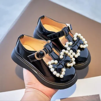 Демисезонная кожени обувки за момичета, детски обувки на плоска подметка с Т-образно каишка и лък с перли, черни детски обувки на принцесата за парти